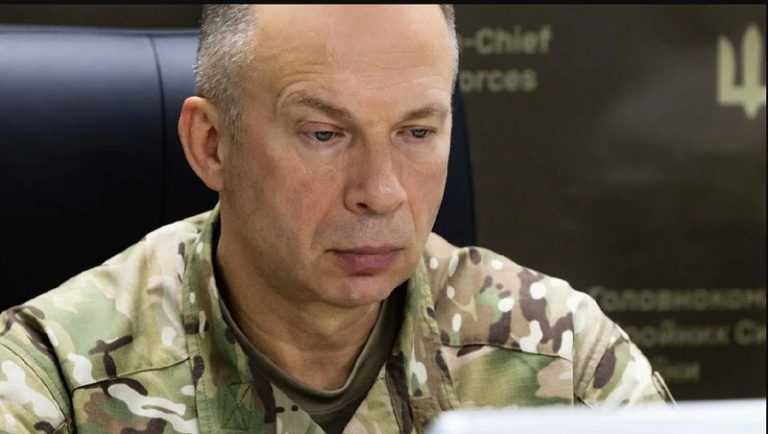 Бойові командири закликали до єдності на тлі вимоги відставки Сирського