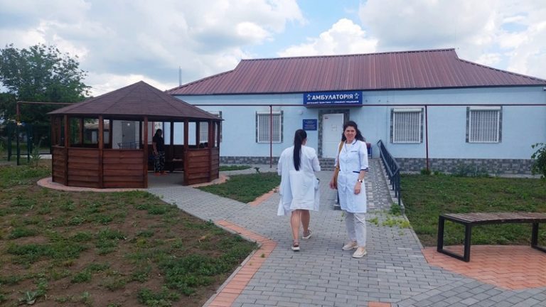 Мобільна медична бригада вирушила до села на Миколаївщині
