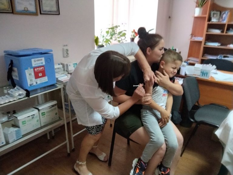 67 щеплень отримали мешканці громади на Миколаївщині