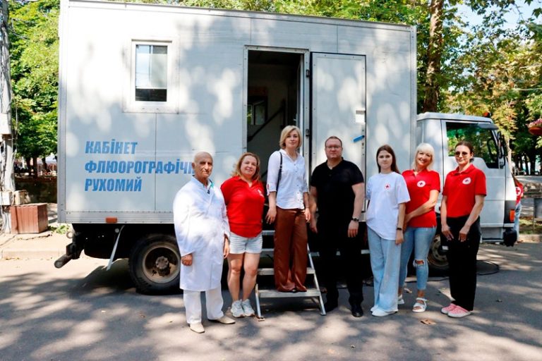 У центрі Миколаєва 28 липня працює «Містечко здоров’я»: які обстеження можуть пройти містяни