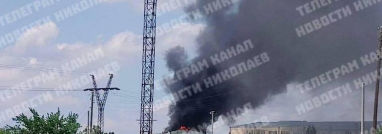 Ворожа атака на Миколаїв КАБами, реактивними дронами: у місті пожежі, зруйновано житловий будинок