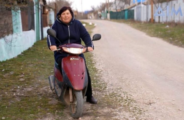 68-річна Клавдія Шматко прийняла у себе 200 бійців ЗСУ: годувала їх, прала одяг, пекла їм торти на дні народження