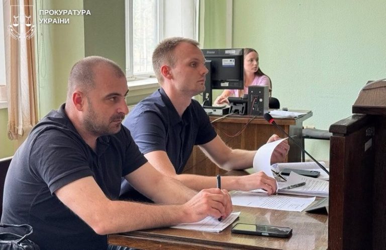 У Миколаєві 23-річного чоловіка взяли під варту без застави за підозрою у спричиненні смертельних тяжких тілесних ушкоджень 18-річному хлопцю