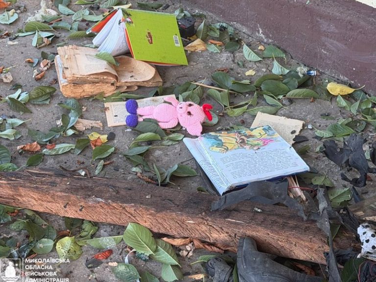 Нічна атака на Миколаївщину: загинула жінка, серед постраждалих — дитина