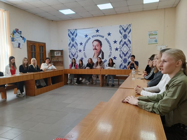 Студенти МКУ імені Пилипа Орлика шукали шляхи оптимізації бюджетної політики