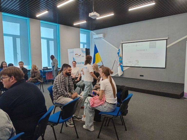 Здобувачі ОП “Журналістика” Міжнародного класичного університету імені Пилипа Орлика стали учасниками зустрічі з представниками ЮНІСЕФ та Generation Unlimited (GenU) у Миколаєві