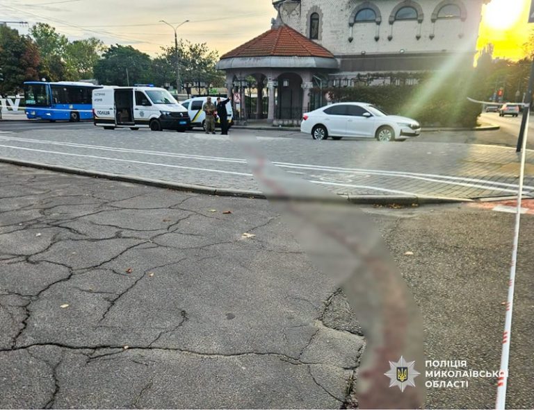 Кримінал: у Миколаєві госпіталізували чоловіка з колото-різаним пораненням